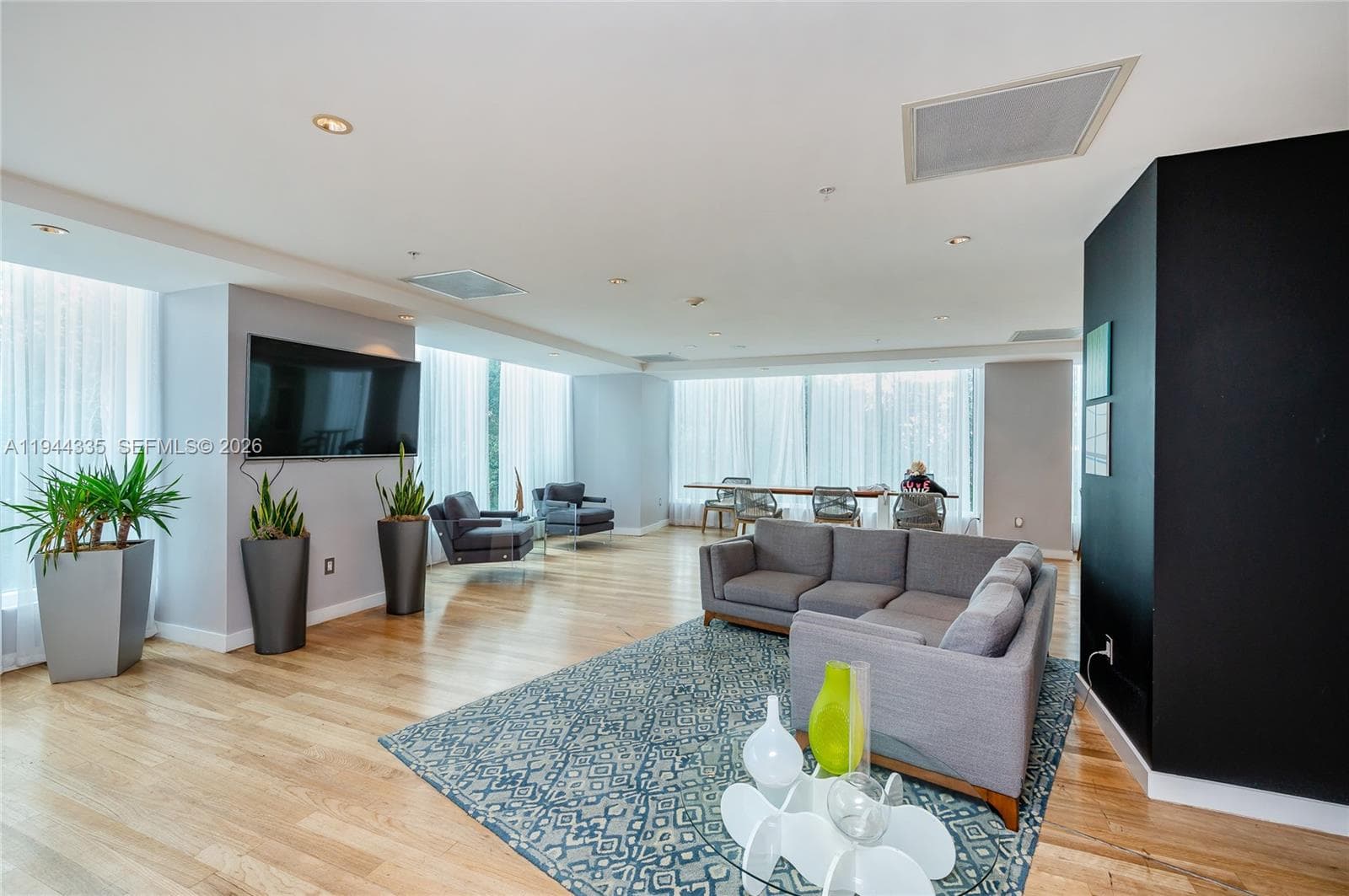 Loft Downtown II · #2806 in Miami - Photo 10