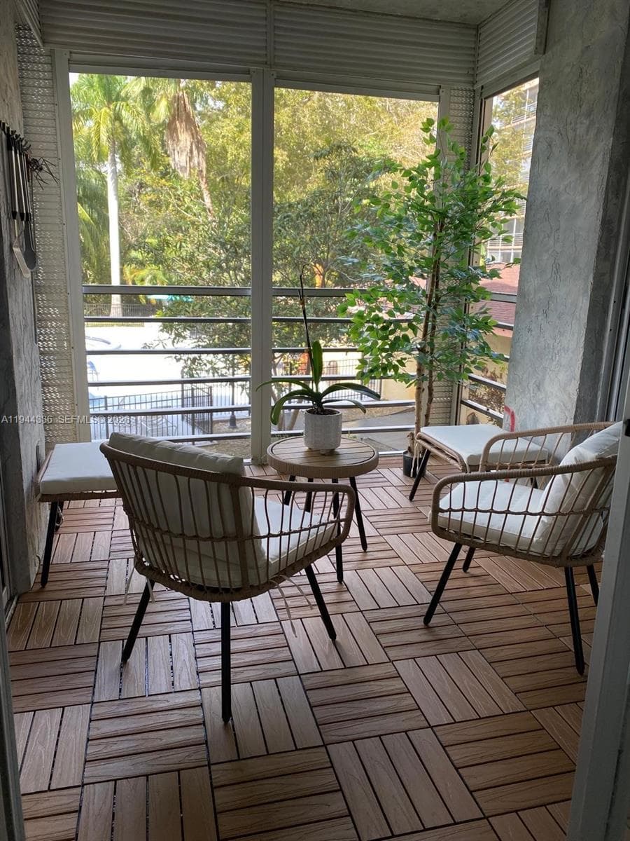 GREYNOLDS PARK CLUB CONDO · #210 in North Miami Beach - Photo 1
