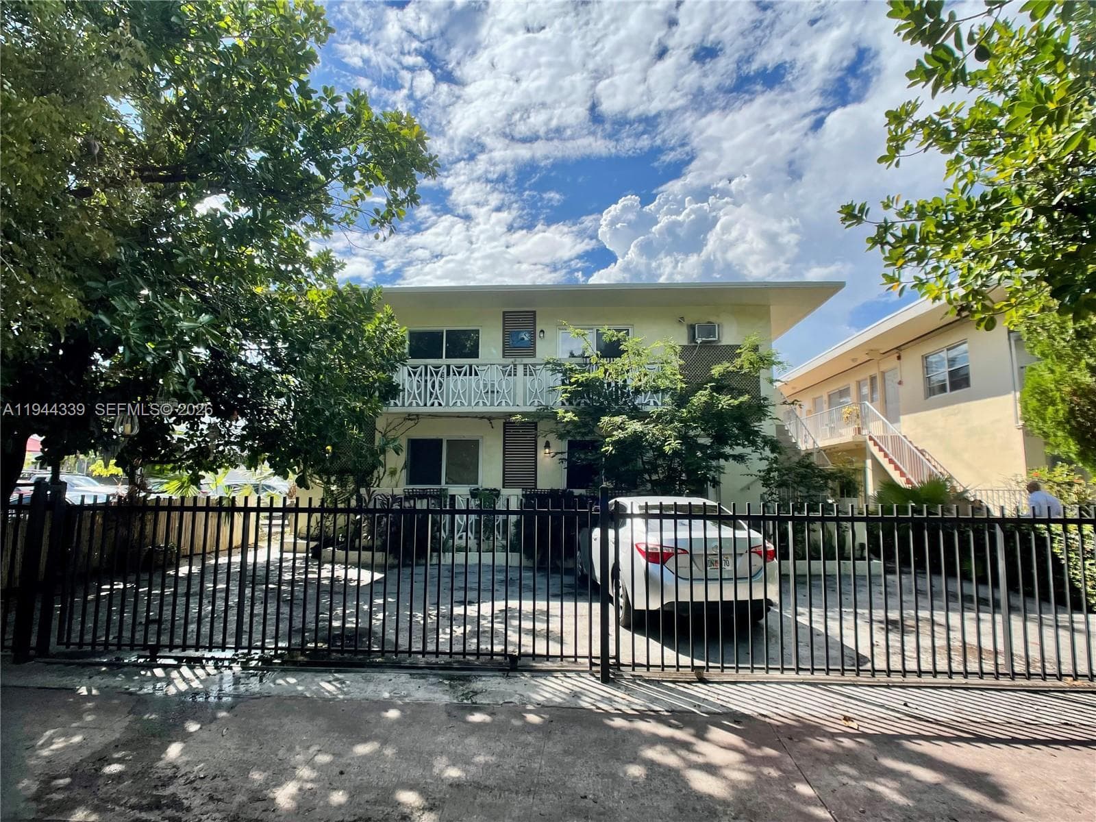 626 CONDOMINIUM · #9 in Miami Beach - Photo 2