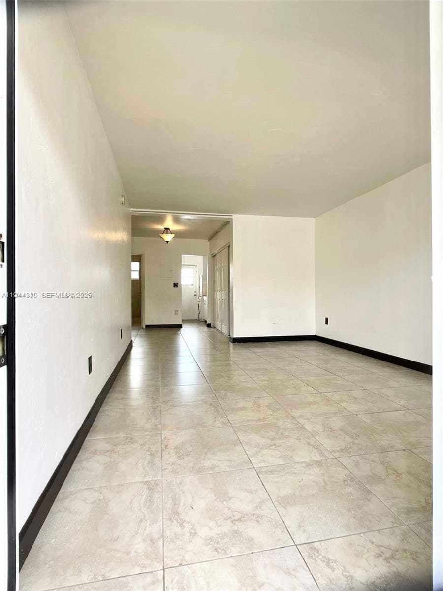 626 CONDOMINIUM · #9 in Miami Beach - Photo 4