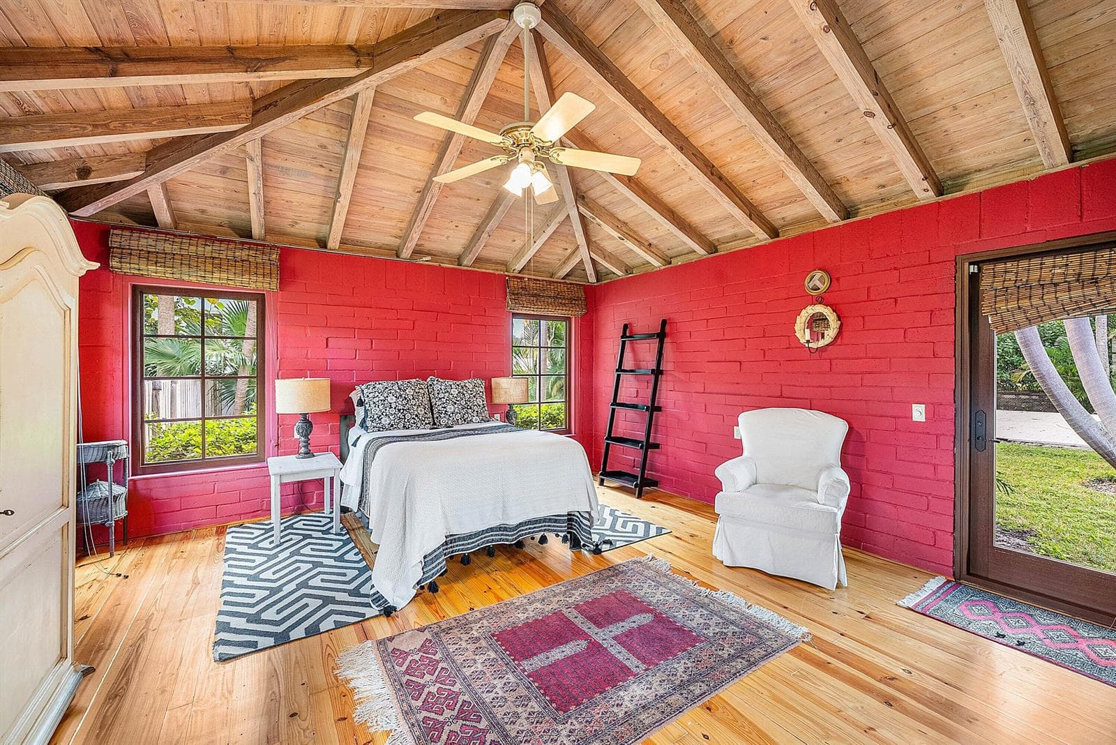 025-334PalmTrail-DelrayBeach-FL-33483-SM