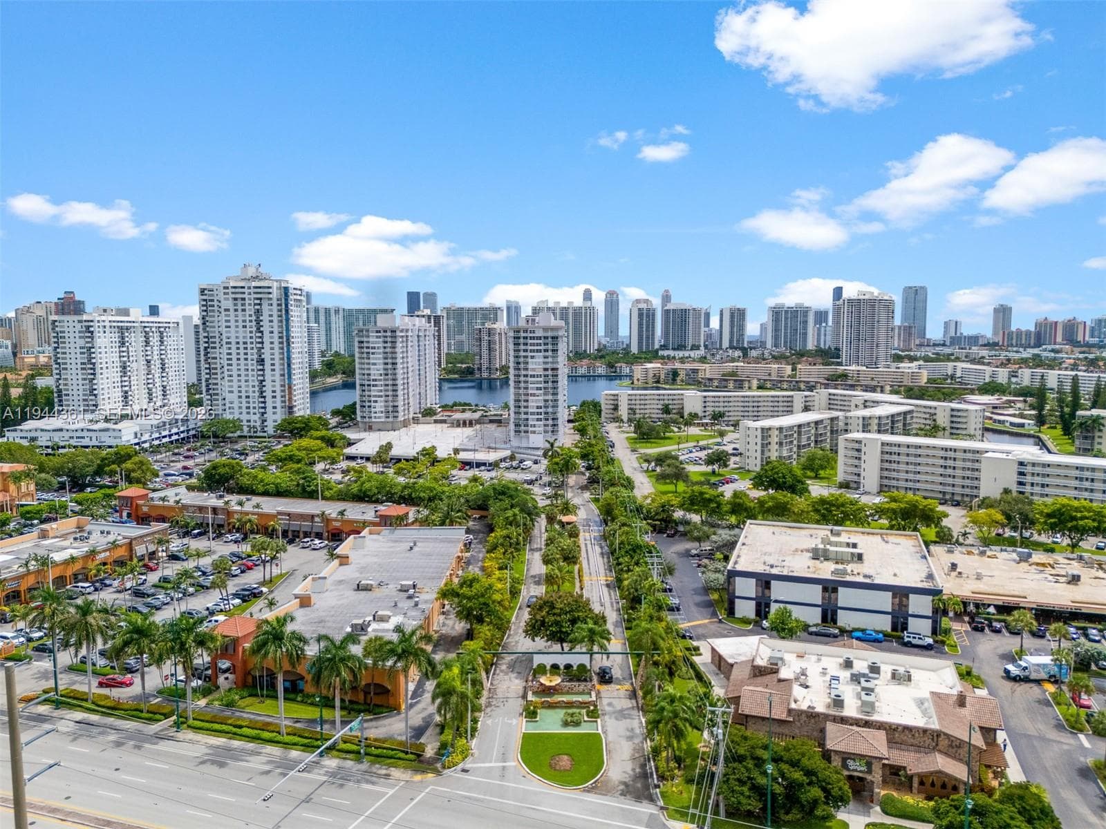 DEL PRADO MARINA · #1605 in Aventura - Photo 53