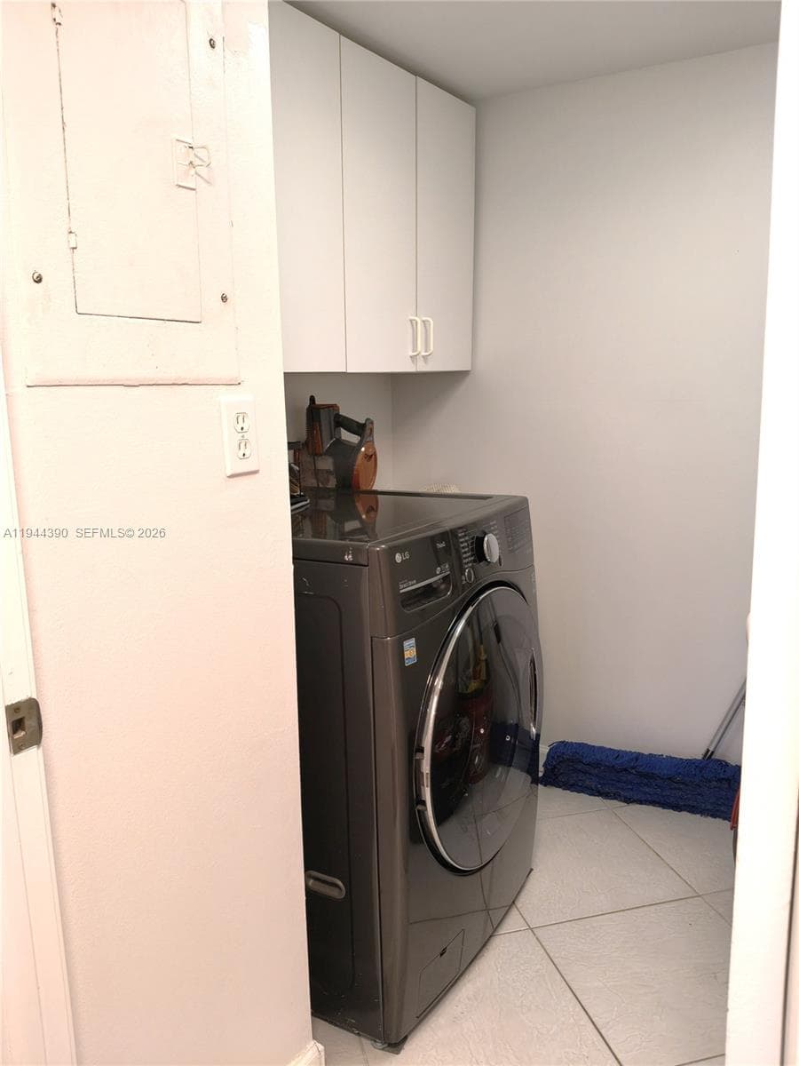 AQUARIUS CONDO · #1106S in Hollywood - Photo 34