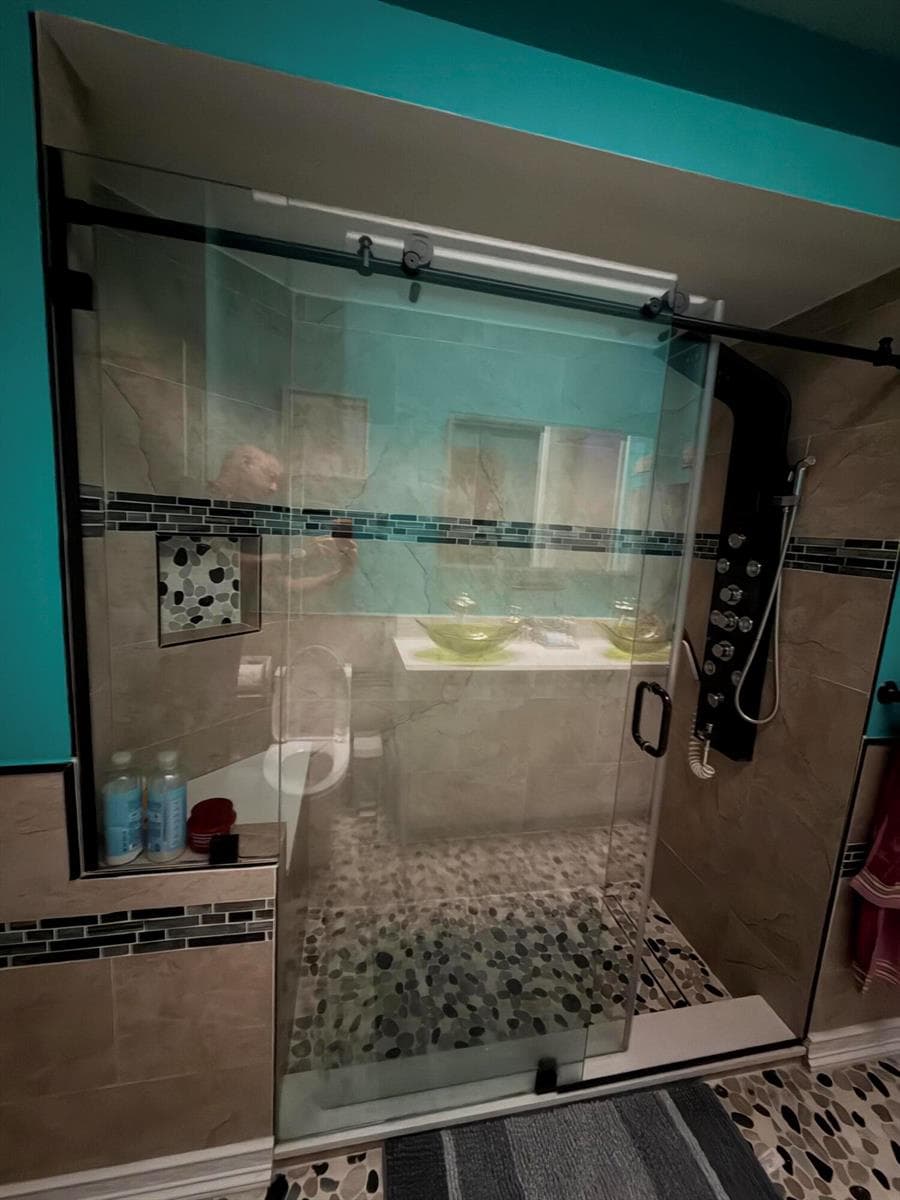 Cabana bad shower.