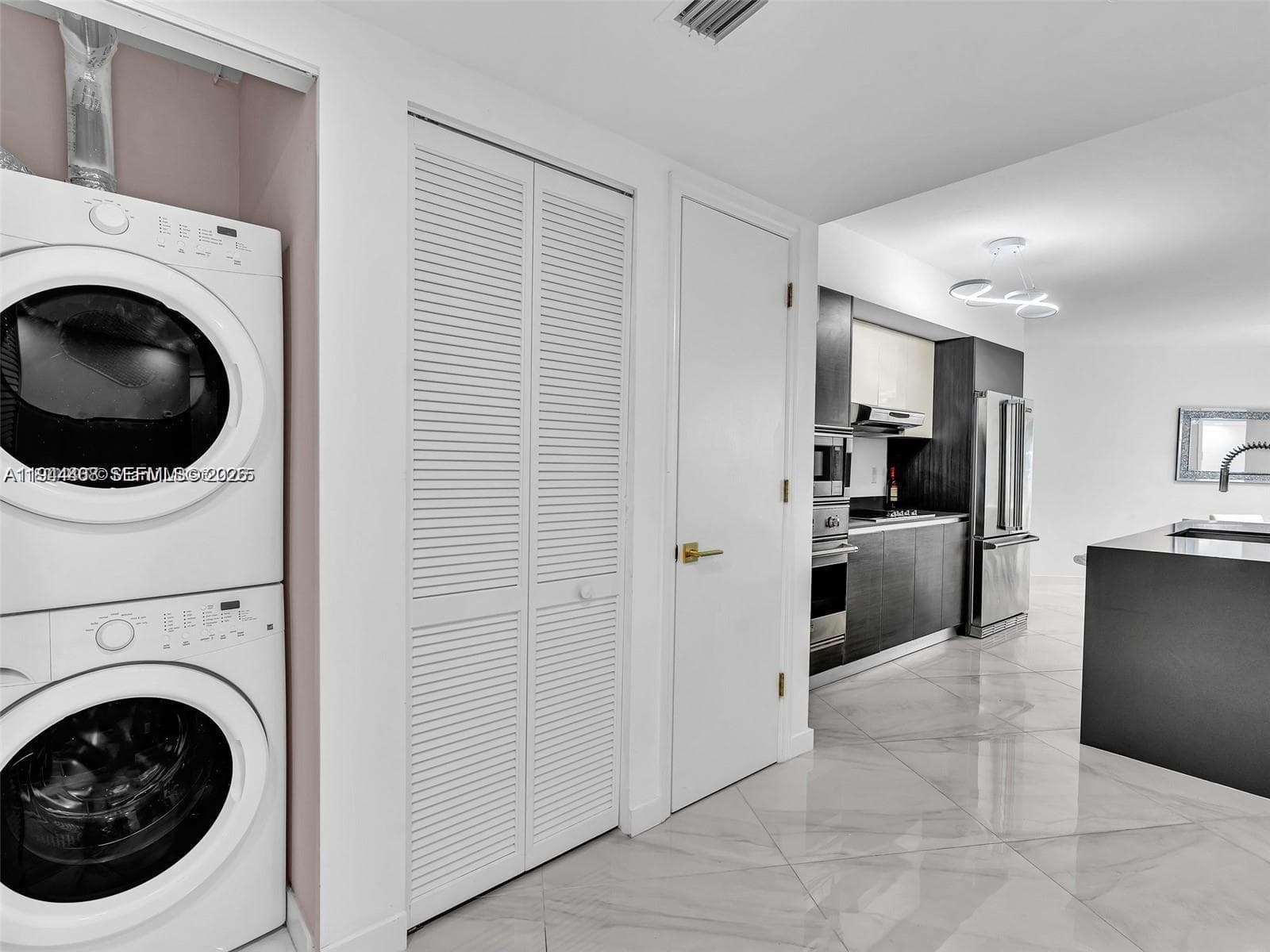O RESIDENCE CONDO · #302 in Bay Harbor Islands - Photo 2