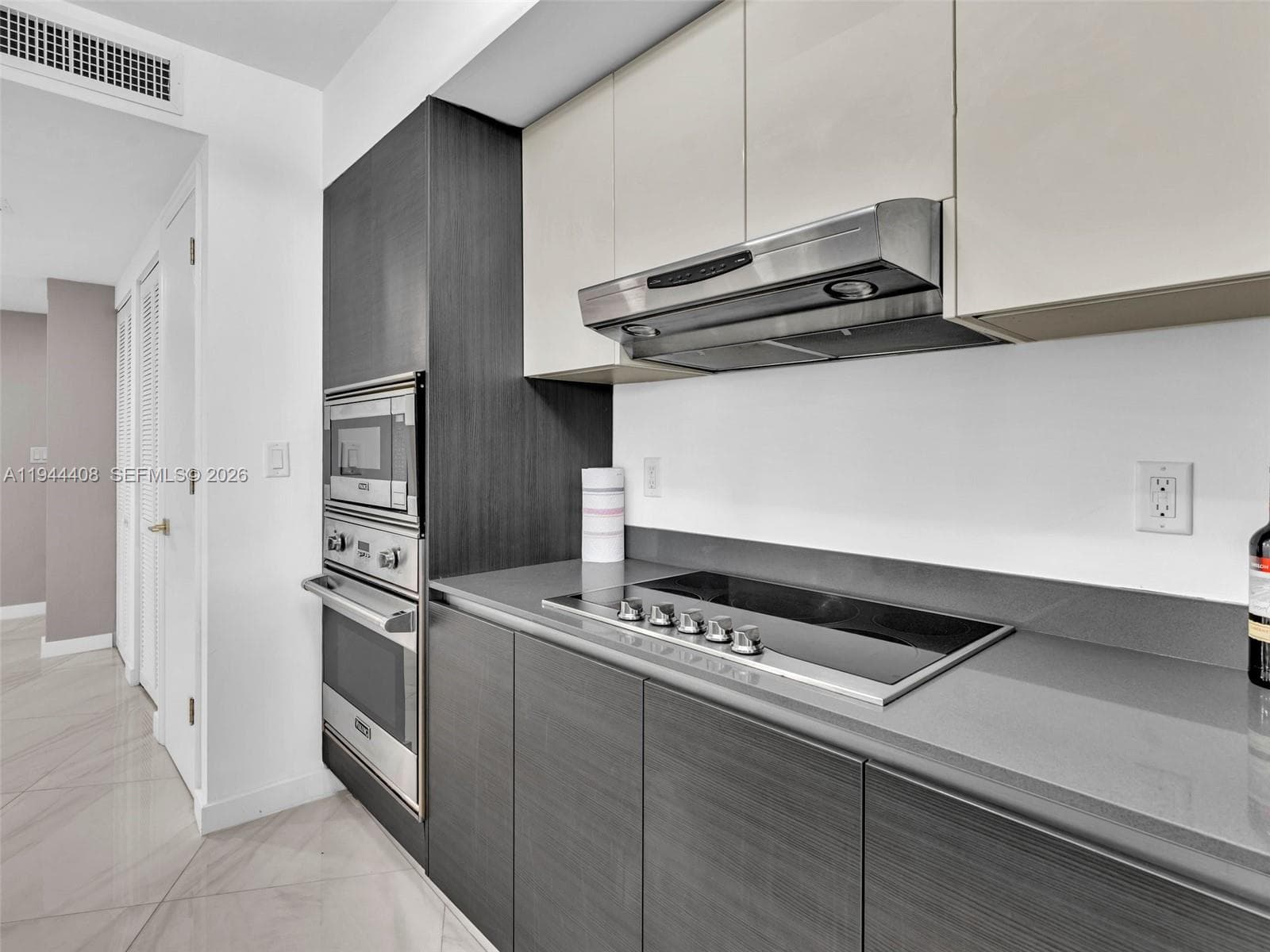 O RESIDENCE CONDO · #302 in Bay Harbor Islands - Photo 6