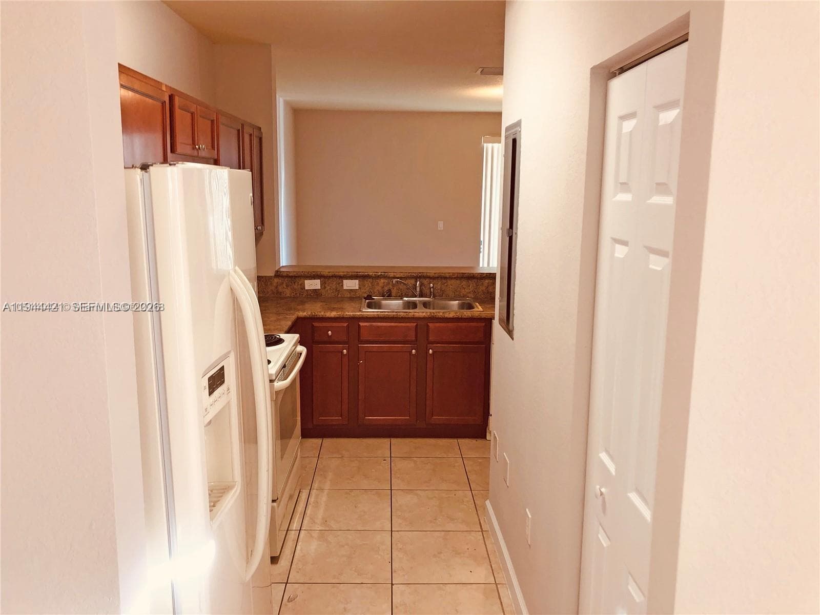 2884 SE 2 Dr #2 photo 5