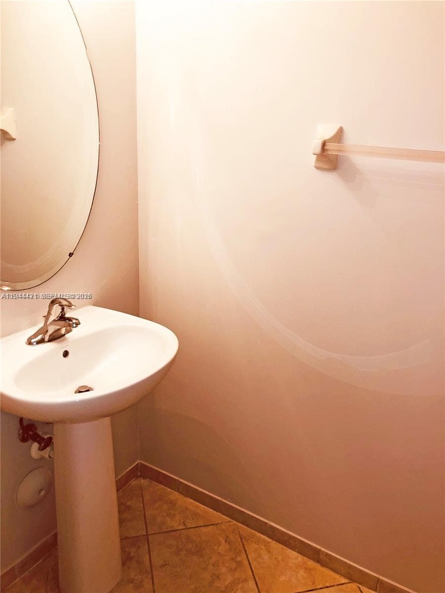2884 SE 2 Dr #2 photo 10