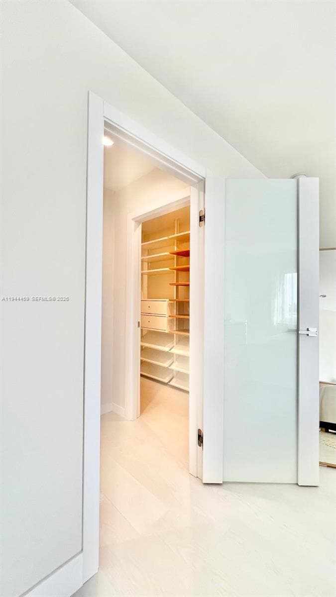 FAIRWAYS RIVIERA · #811 in Hallandale Beach - Photo 23