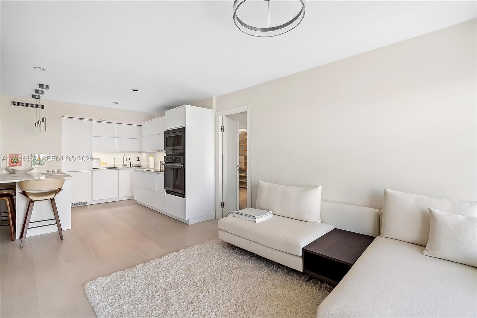 FAIRWAYS RIVIERA · #811 in Hallandale Beach - Photo 6