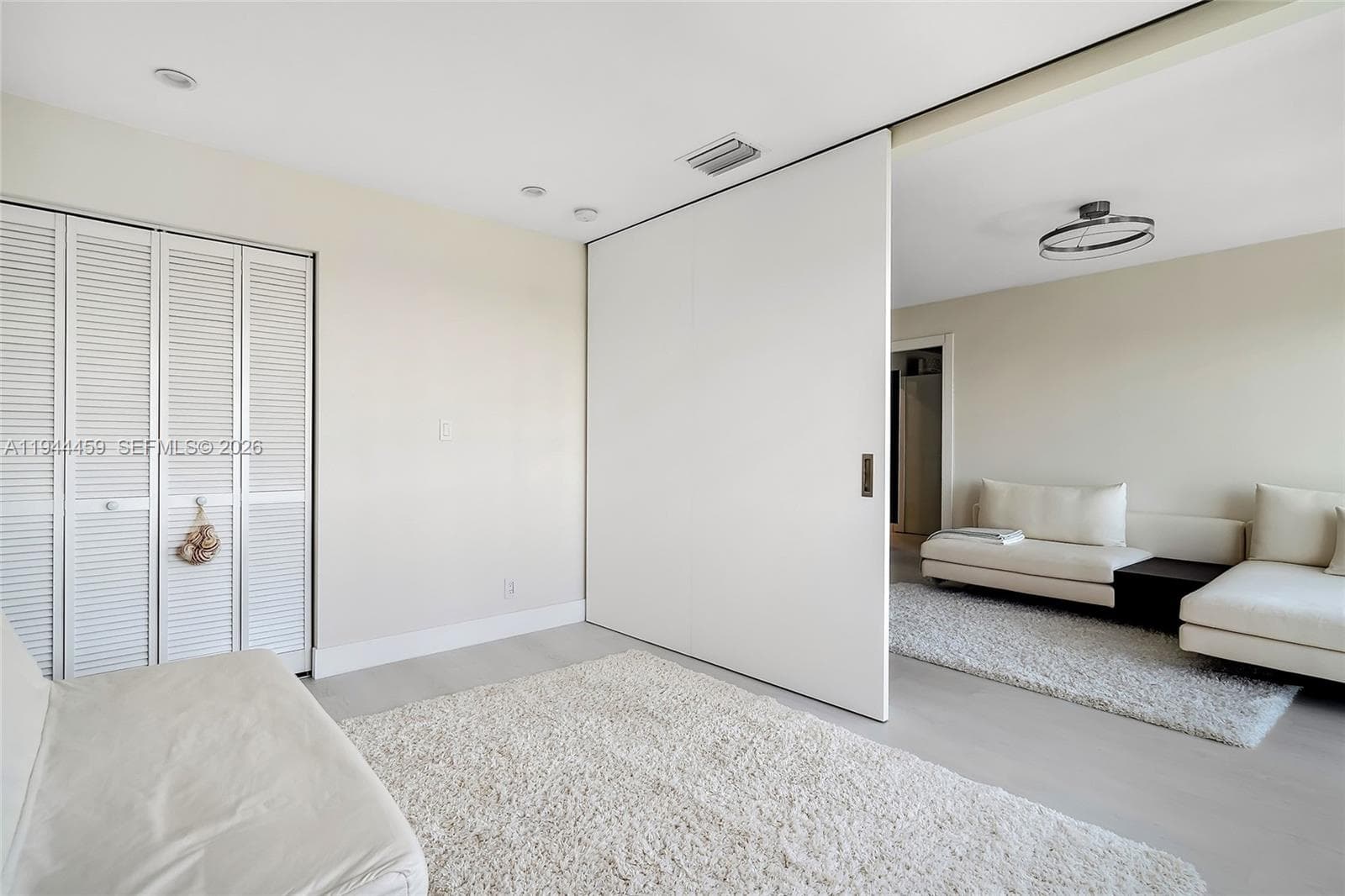 FAIRWAYS RIVIERA · #811 in Hallandale Beach - Photo 28