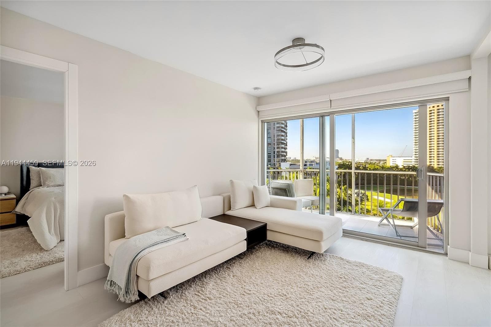 FAIRWAYS RIVIERA · #811 in Hallandale Beach - Photo 5