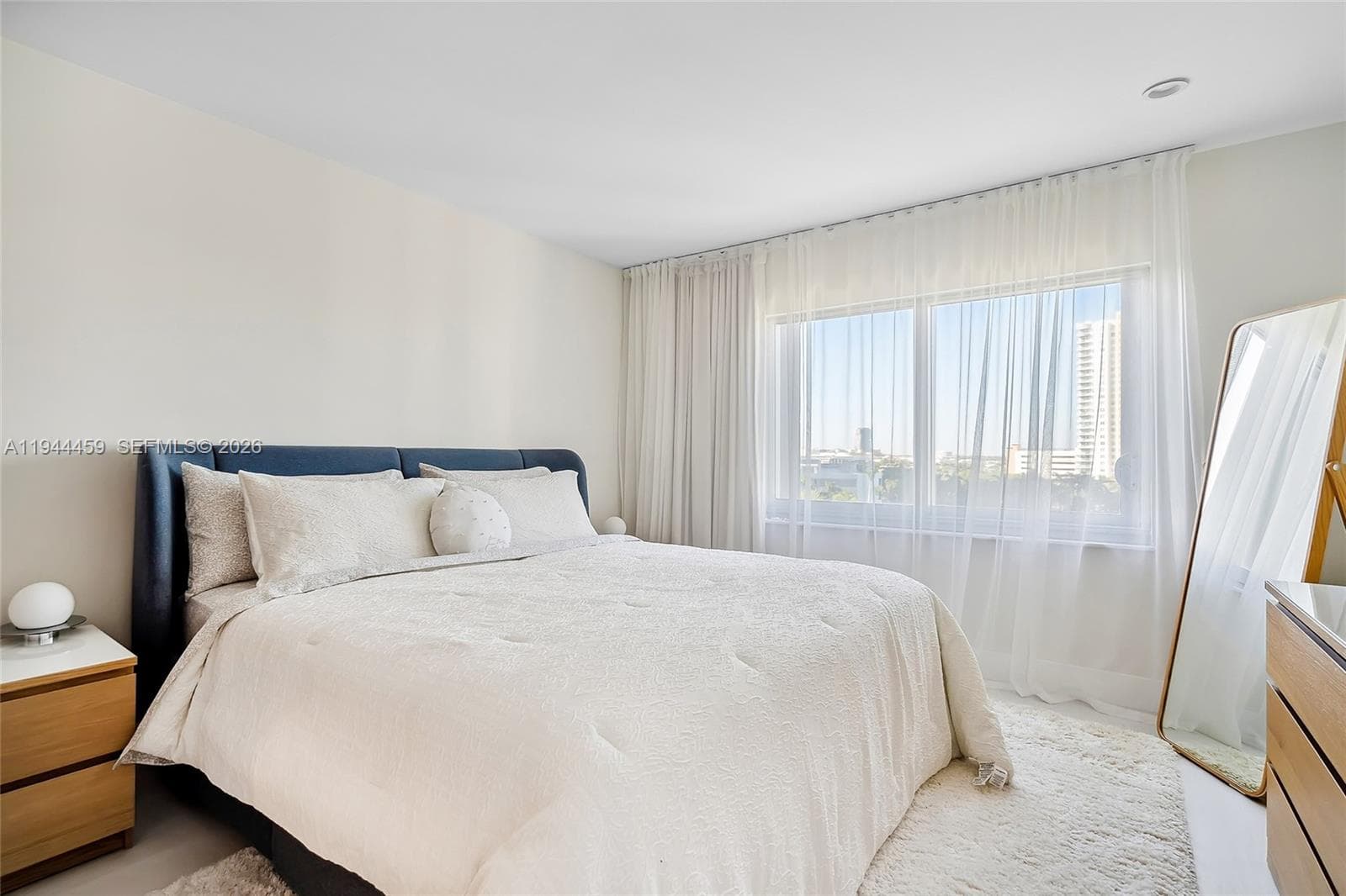FAIRWAYS RIVIERA · #811 in Hallandale Beach - Photo 19