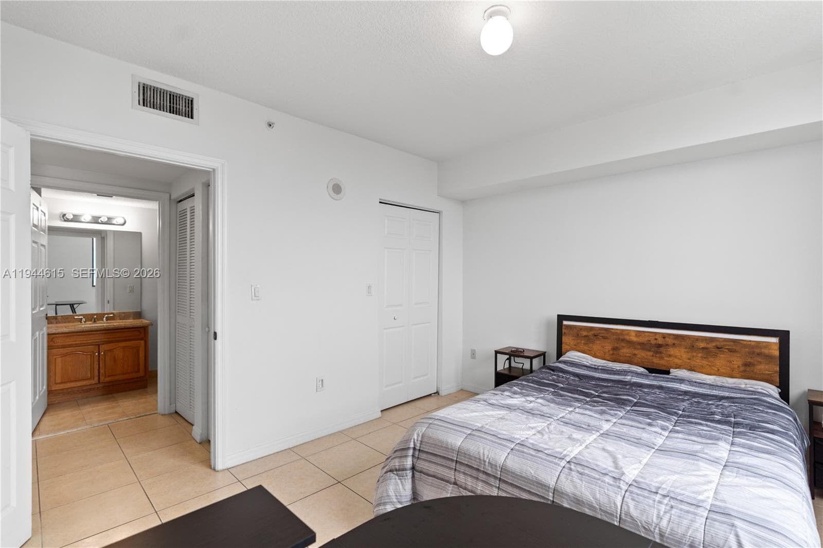 Keystone Park Condominium · #1609 in Miami - Photo 32