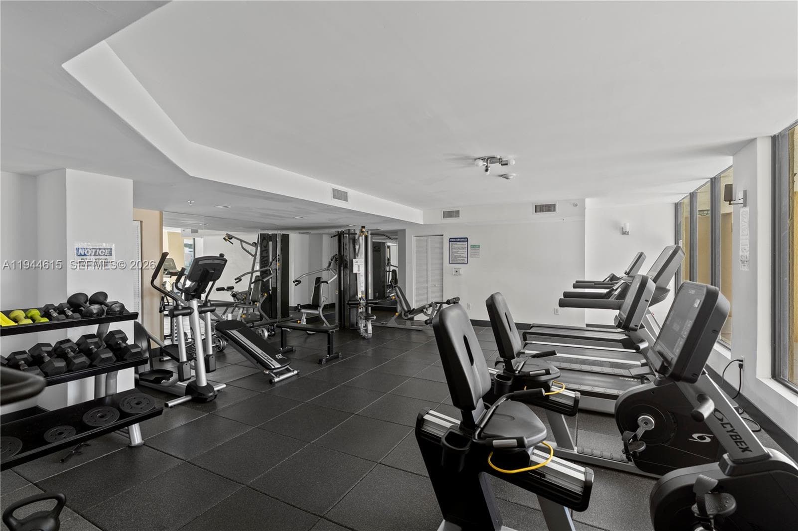 Keystone Park Condominium · #1609 in Miami - Photo 14