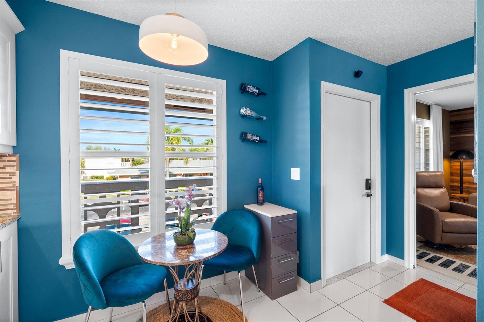 4-web-or-mls-A7403057