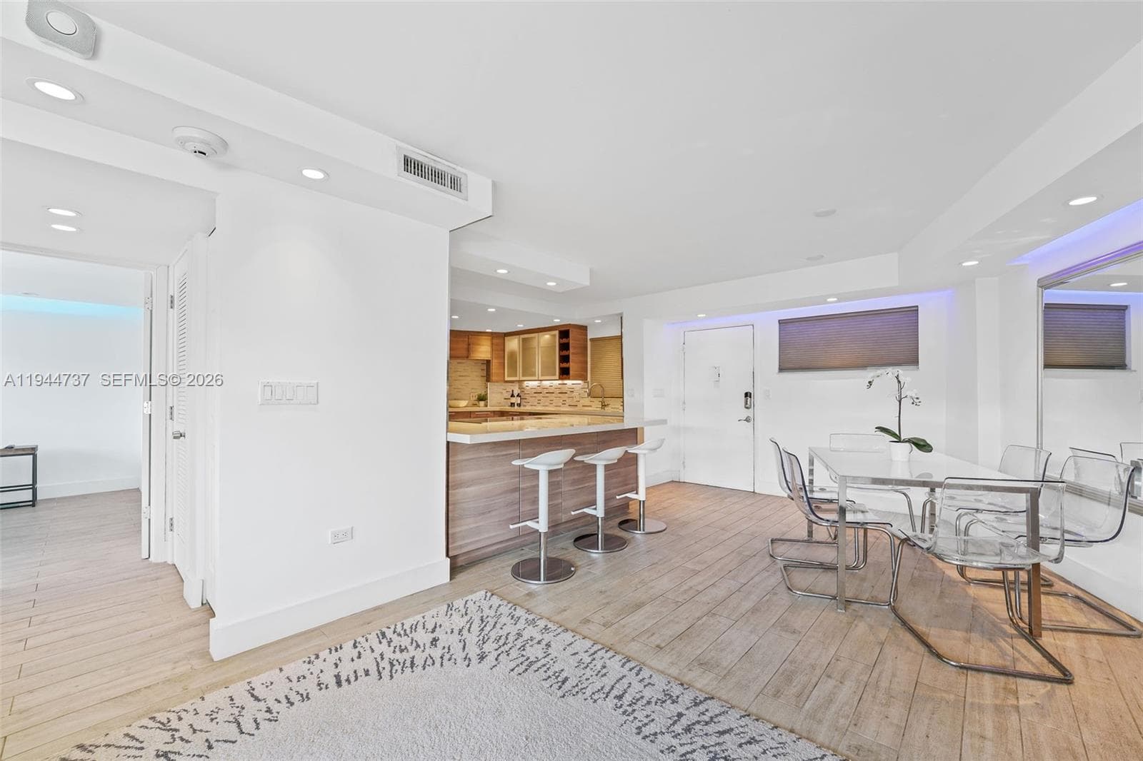 Octagon Tower I Condo · #5H in Miami Beach - Photo 4