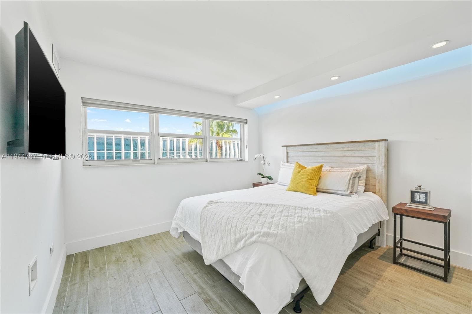 Octagon Tower I Condo · #5H in Miami Beach - Photo 21