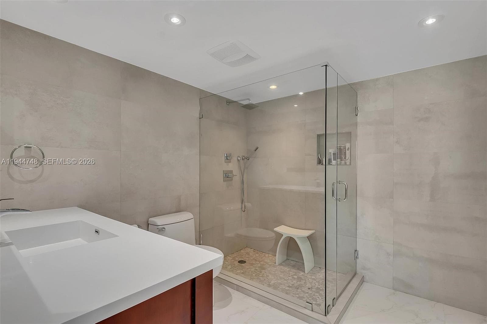Roney Palace · #810 in Miami Beach - Photo 16