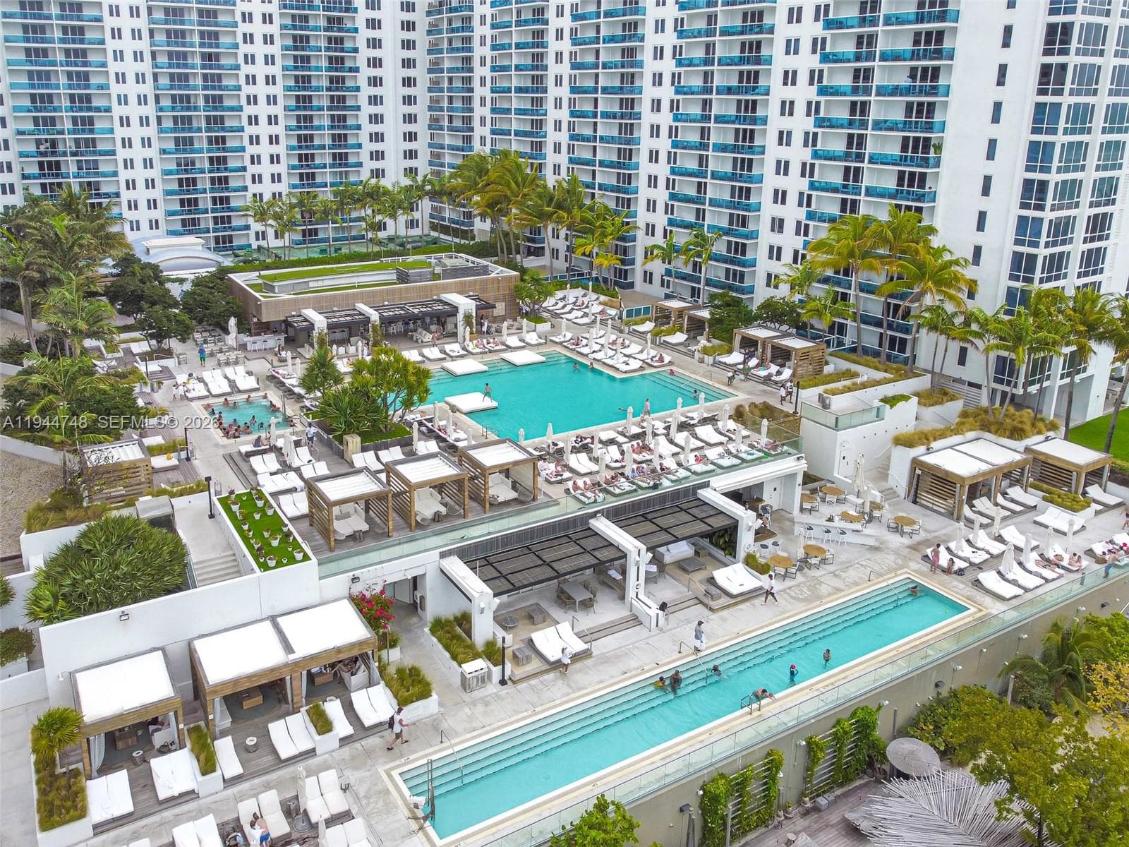 Roney Palace · #810 in Miami Beach - Photo 22