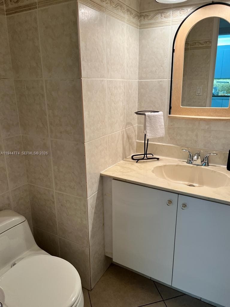 THE CLIPPER AT BISC COVE · #108 in Aventura - Photo 16