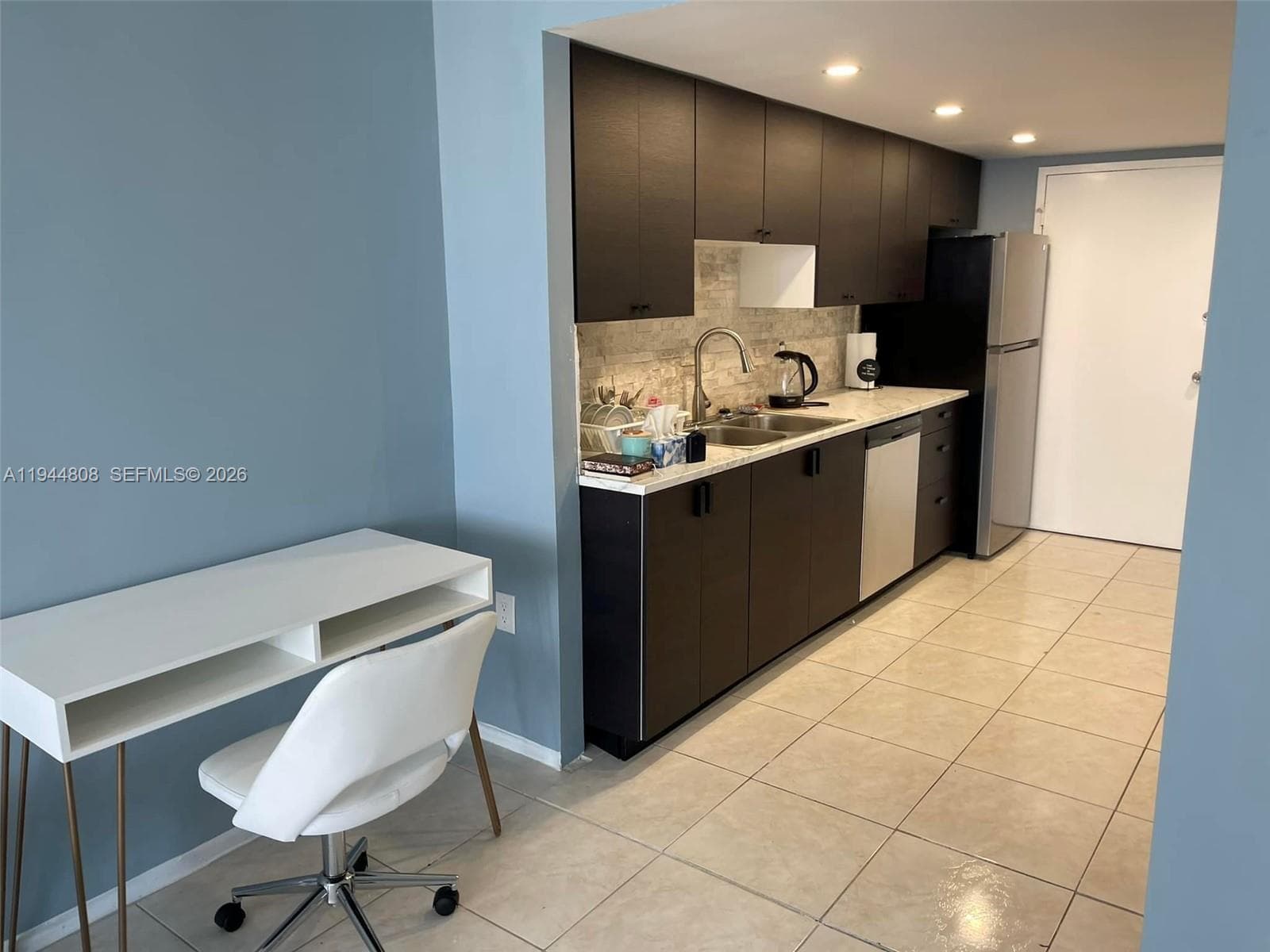 BUCKLEY TOWERS CONDO - EA · #402E in Miami - Photo 7