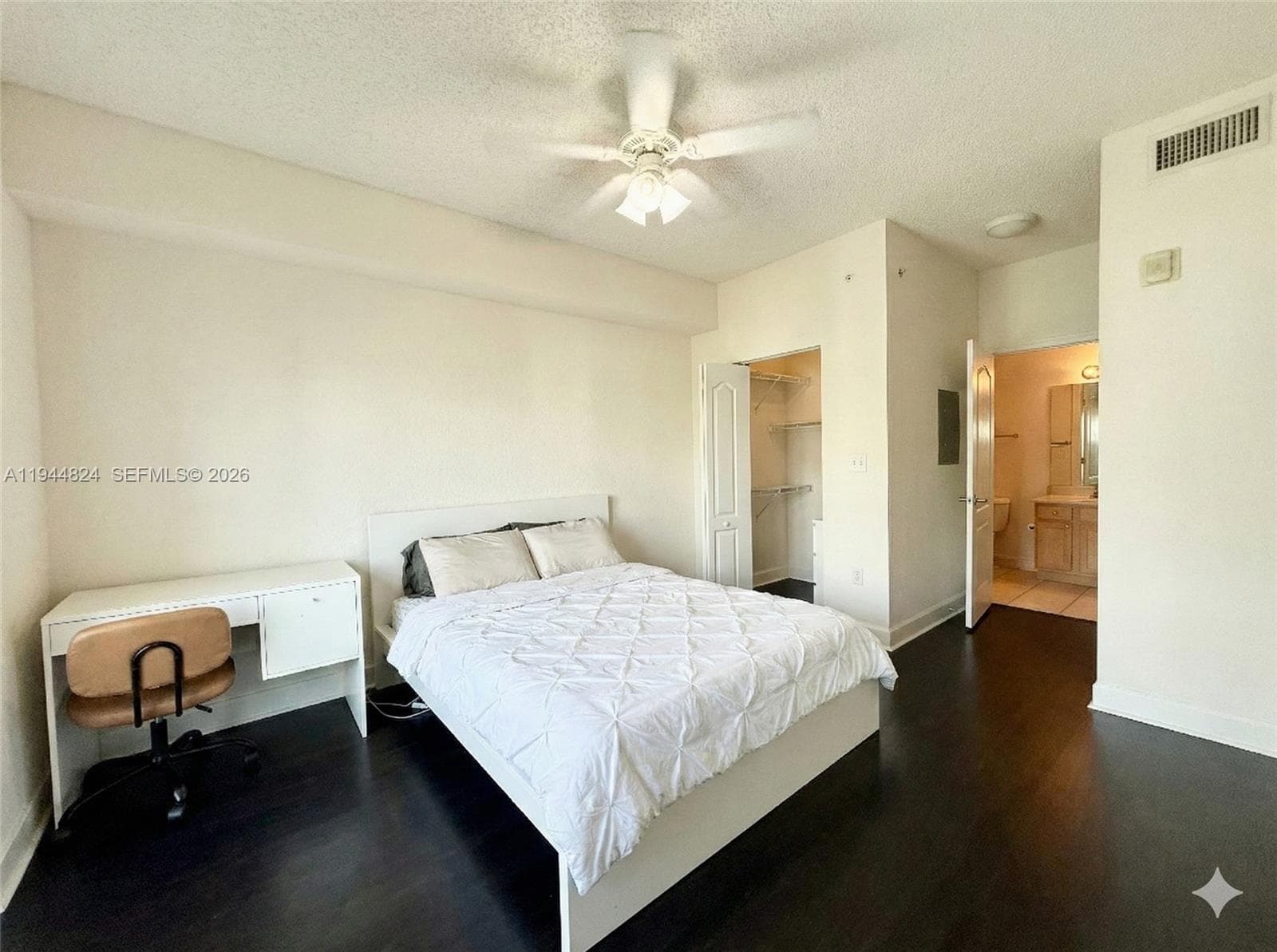 VALENCIA CONDO · #612 in South Miami - Photo 6