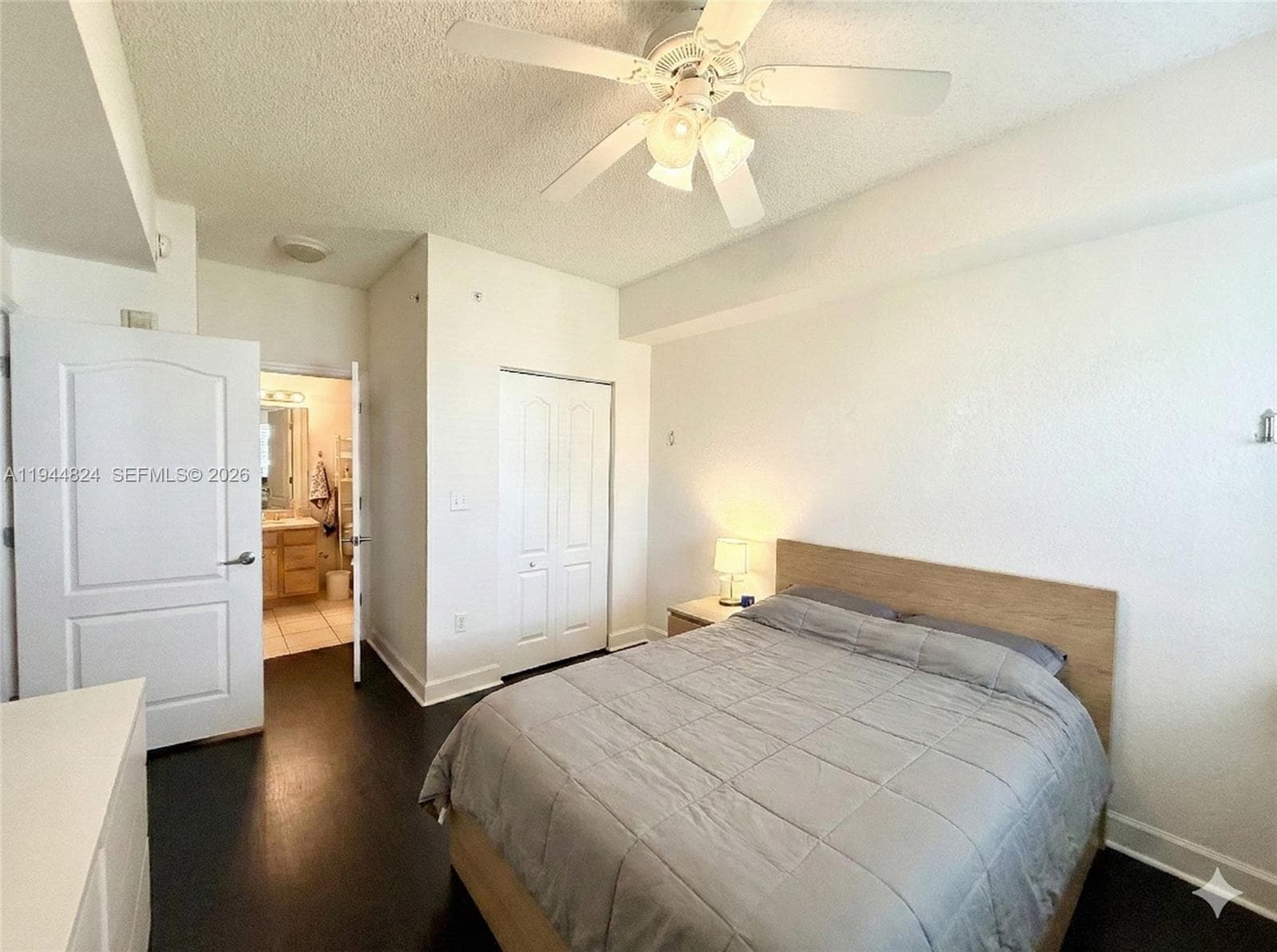 VALENCIA CONDO · #612 in South Miami - Photo 9
