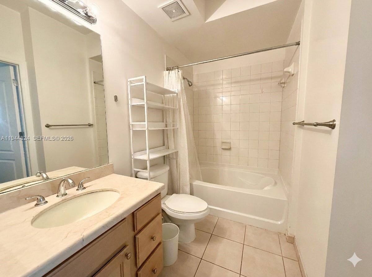 VALENCIA CONDO · #612 in South Miami - Photo 11