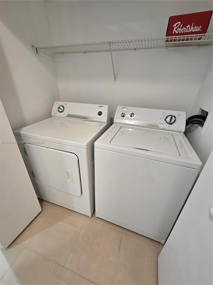 OCEAN MARINE YACHT CLUB · #1405 in Hallandale Beach - Photo 7