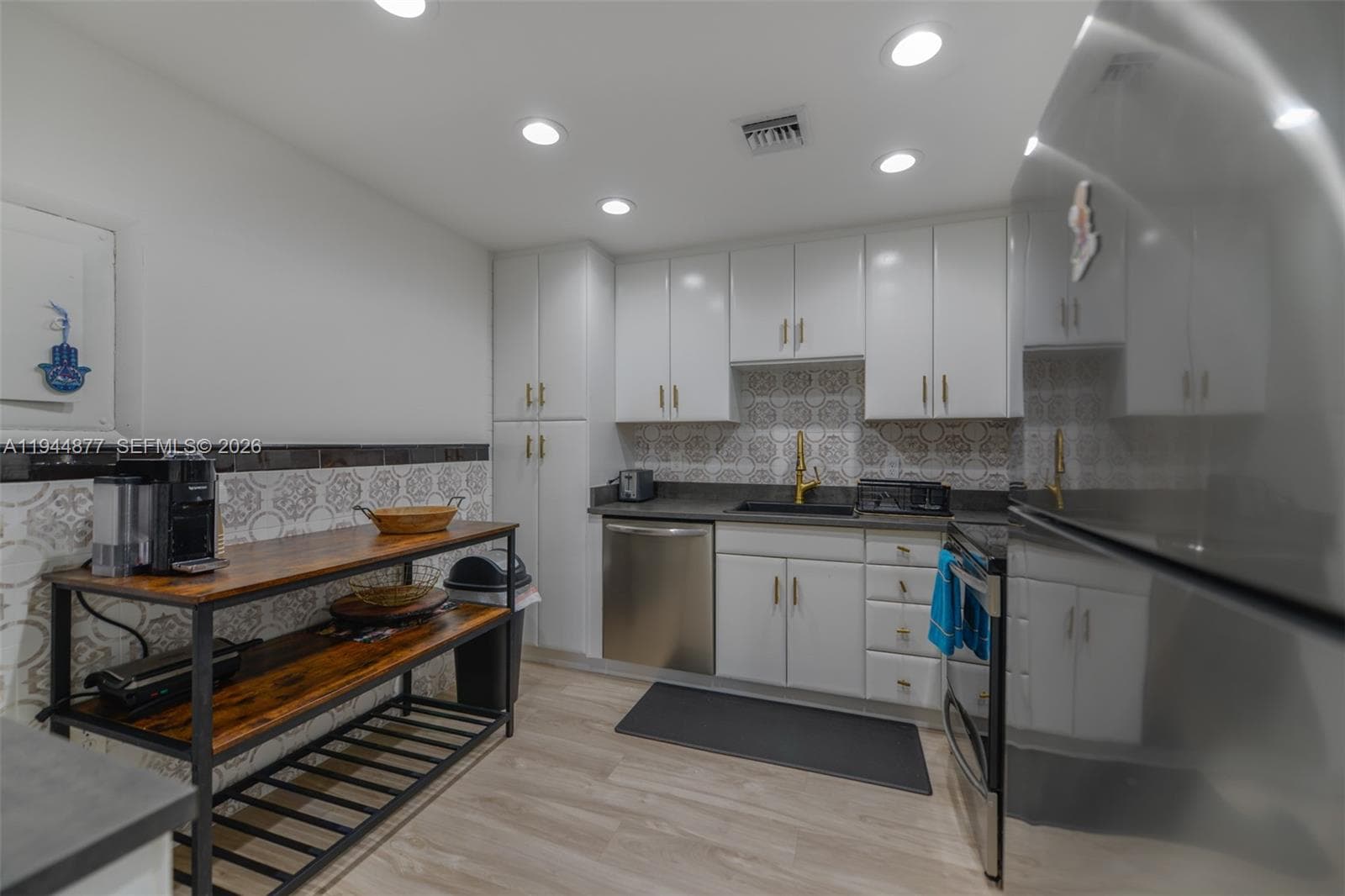 HEMISPHERES CONDO · #19E in Hallandale Beach - Photo 13