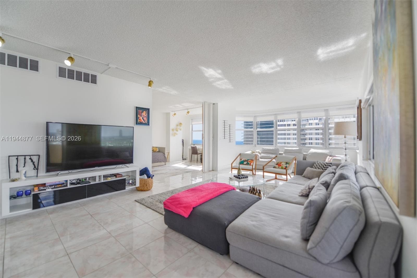HEMISPHERES CONDO · #19E in Hallandale Beach - Photo 10