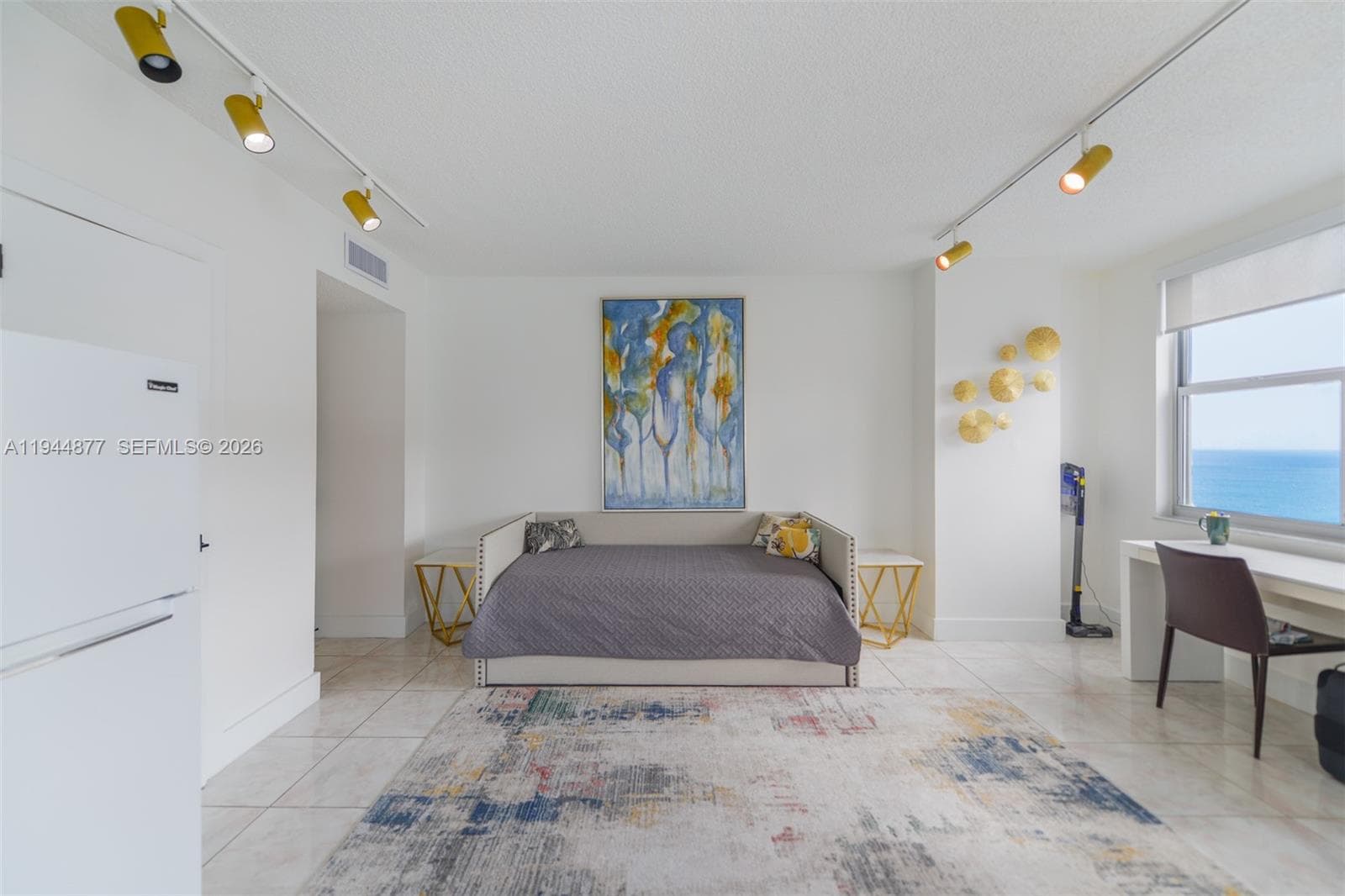 HEMISPHERES CONDO · #19E in Hallandale Beach - Photo 18