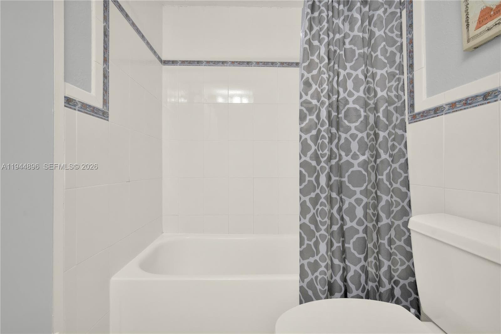 Alexander Towers · #318 in Hollywood - Photo 15
