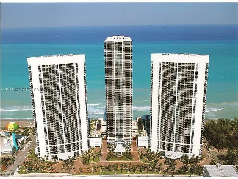 BEACH CLUB THREE CONDO · #LP4206 in Hallandale Beach - Photo 4