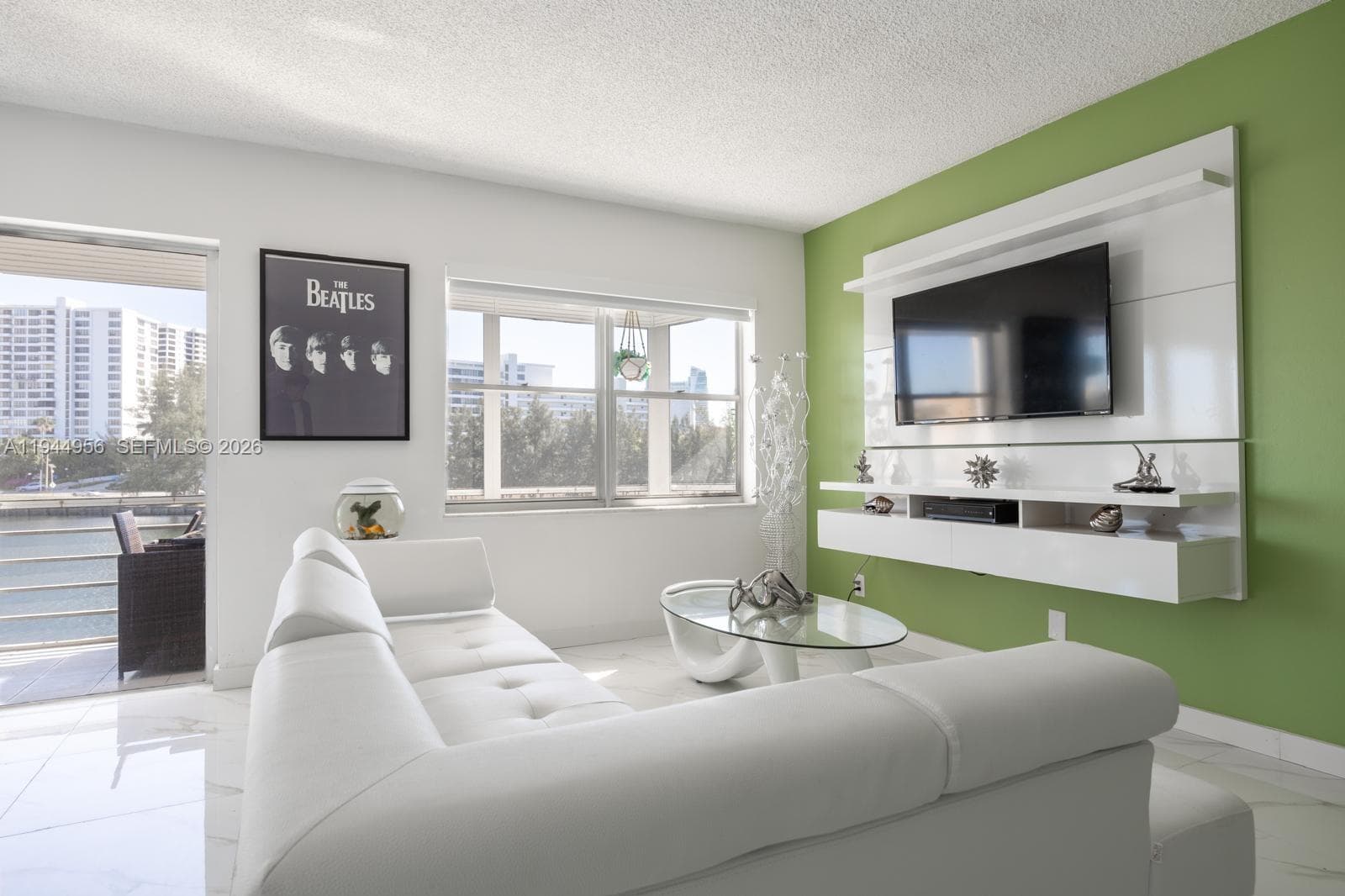 FAIRWAYS RIVIERA · #302 in Hallandale Beach - Photo 6