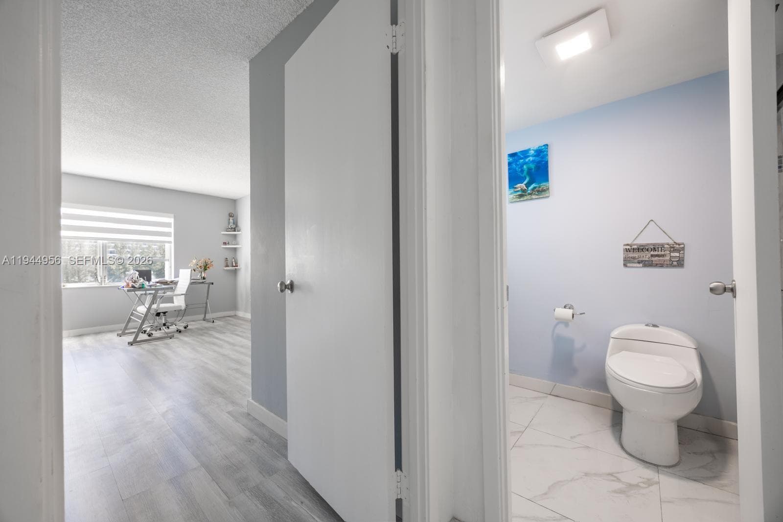 FAIRWAYS RIVIERA · #302 in Hallandale Beach - Photo 26