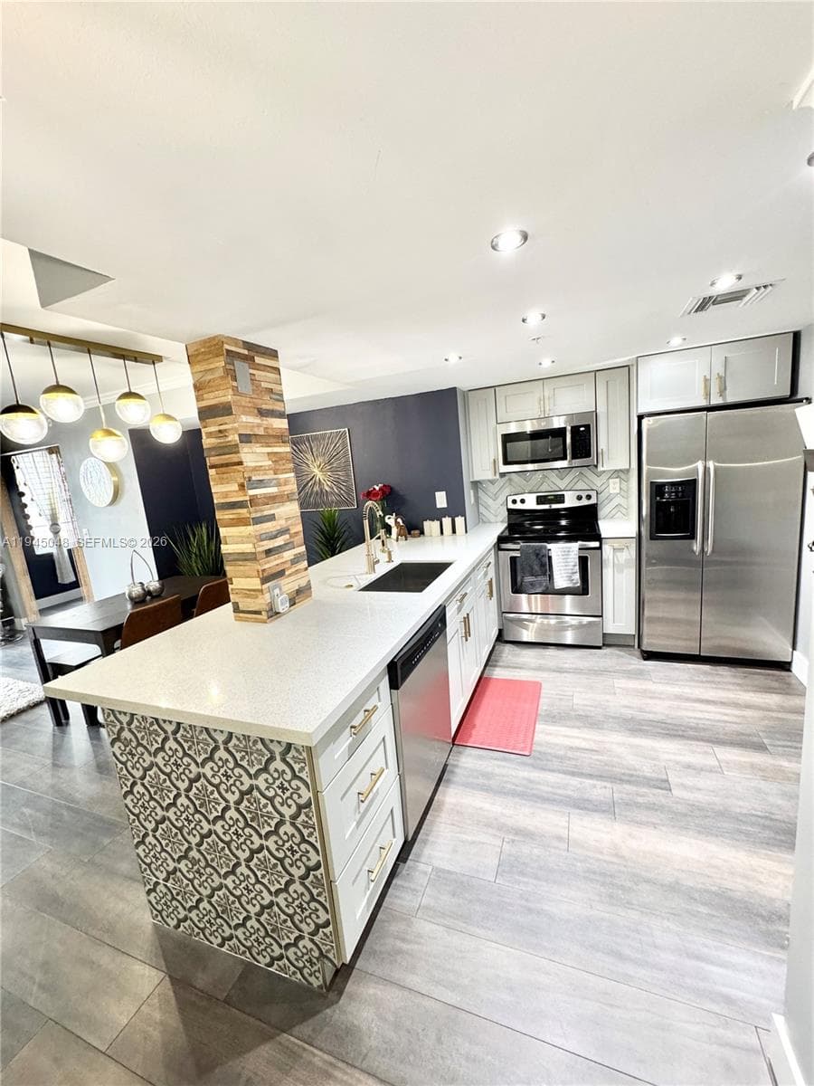 Las Olas By The River · #2213 in Fort Lauderdale - Photo 2