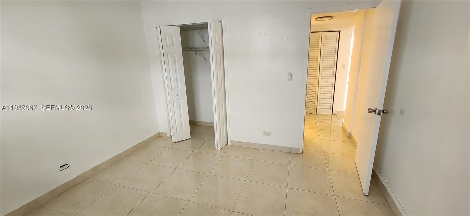 EASTERN SHORES WHITE HOUS · #703 in North Miami Beach - Photo 13