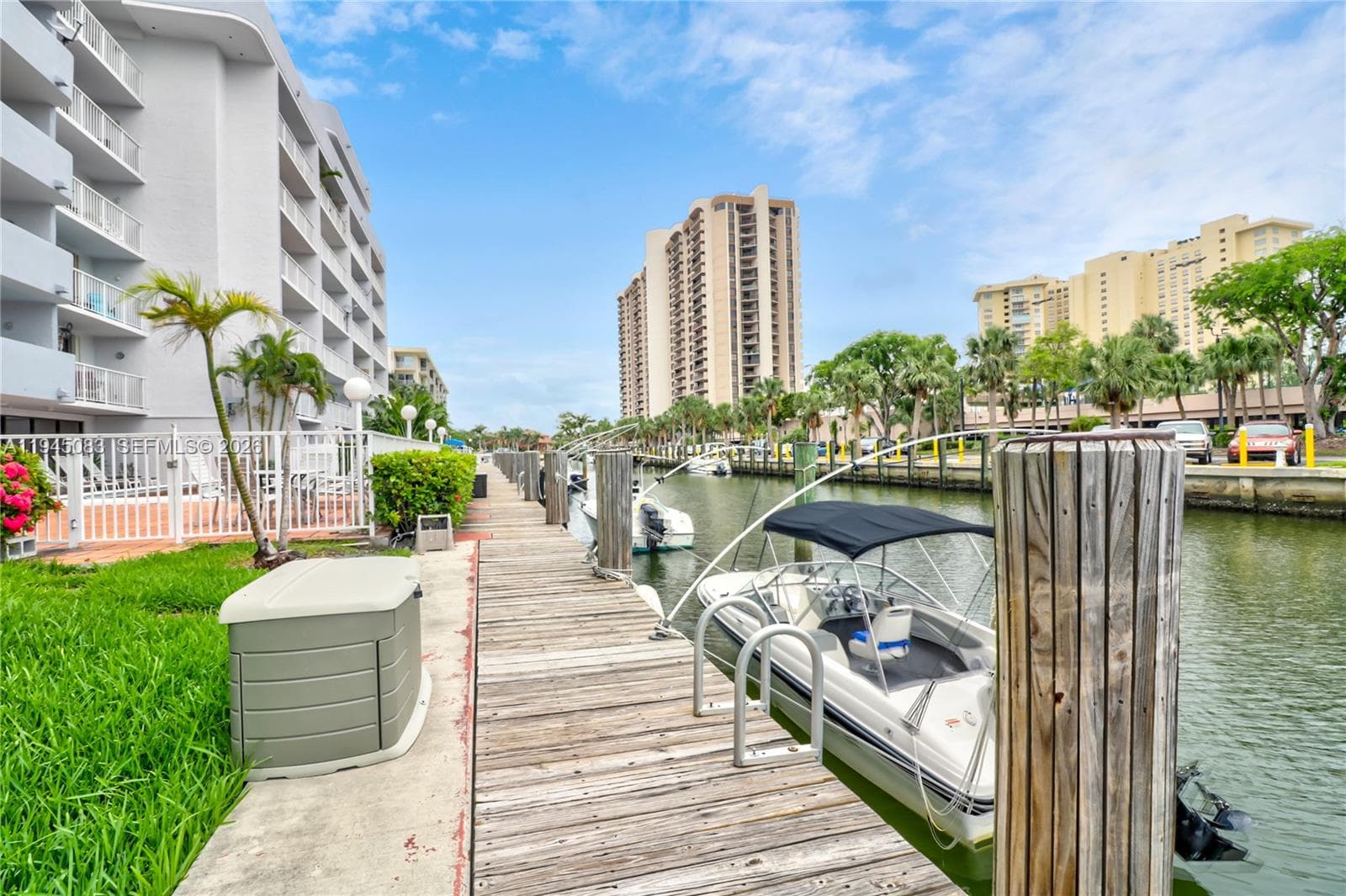 CRICKET CLUBHOUSE CONDO · #505 in Miami - Photo 1