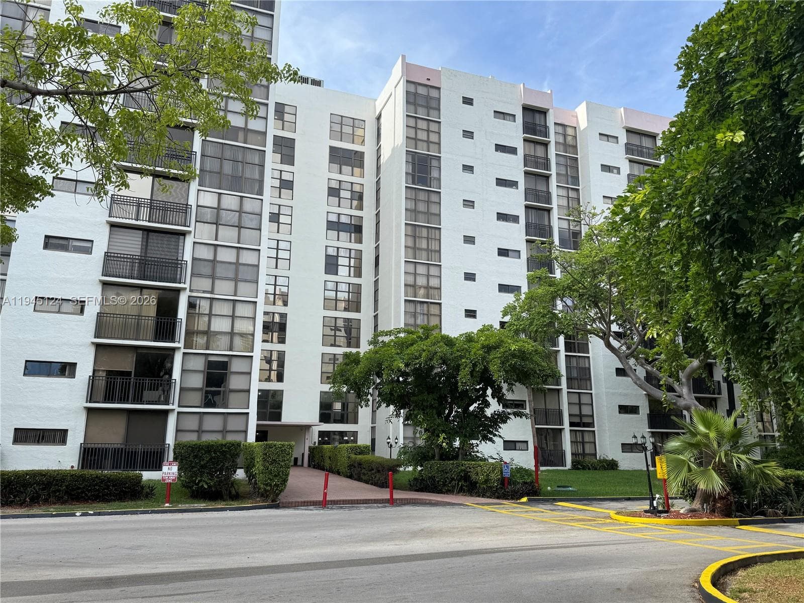 PLAZA OF AMERICAS CONDO P · #222 in Sunny Isles Beach - Photo 1