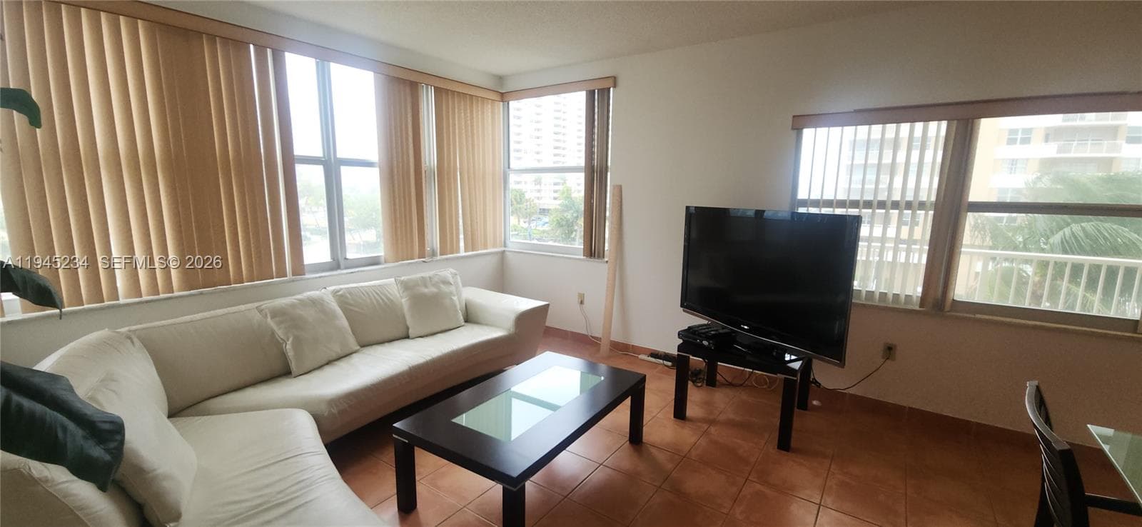 HEMISPHERES BAY SOUTH · #3P in Hallandale Beach - Photo 14
