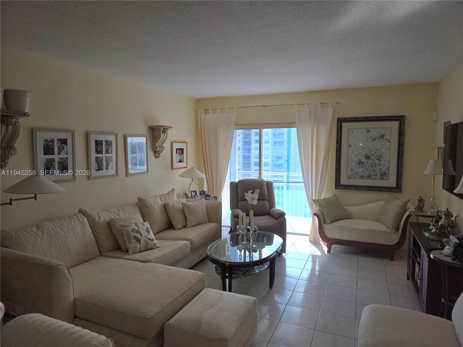 Kings Point · #1202 in Sunny Isles Beach - Photo 2