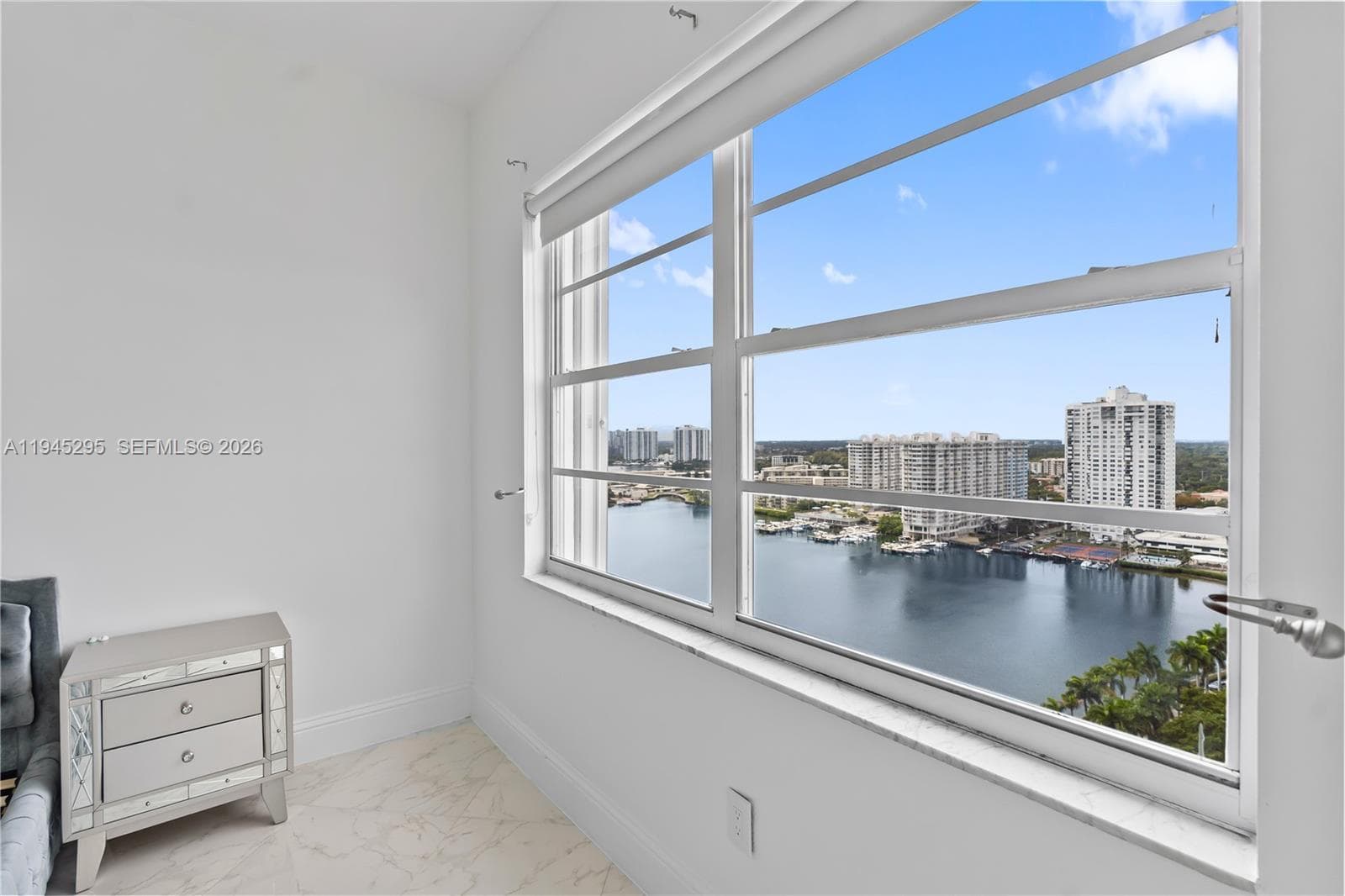 ADMIRALS PORT · #2214E in Aventura - Photo 12