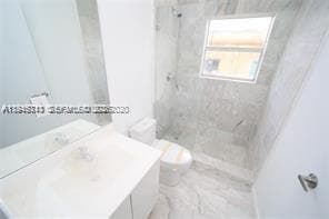 FIRST DECO CONDO · #208 in Miami Beach - Photo 10