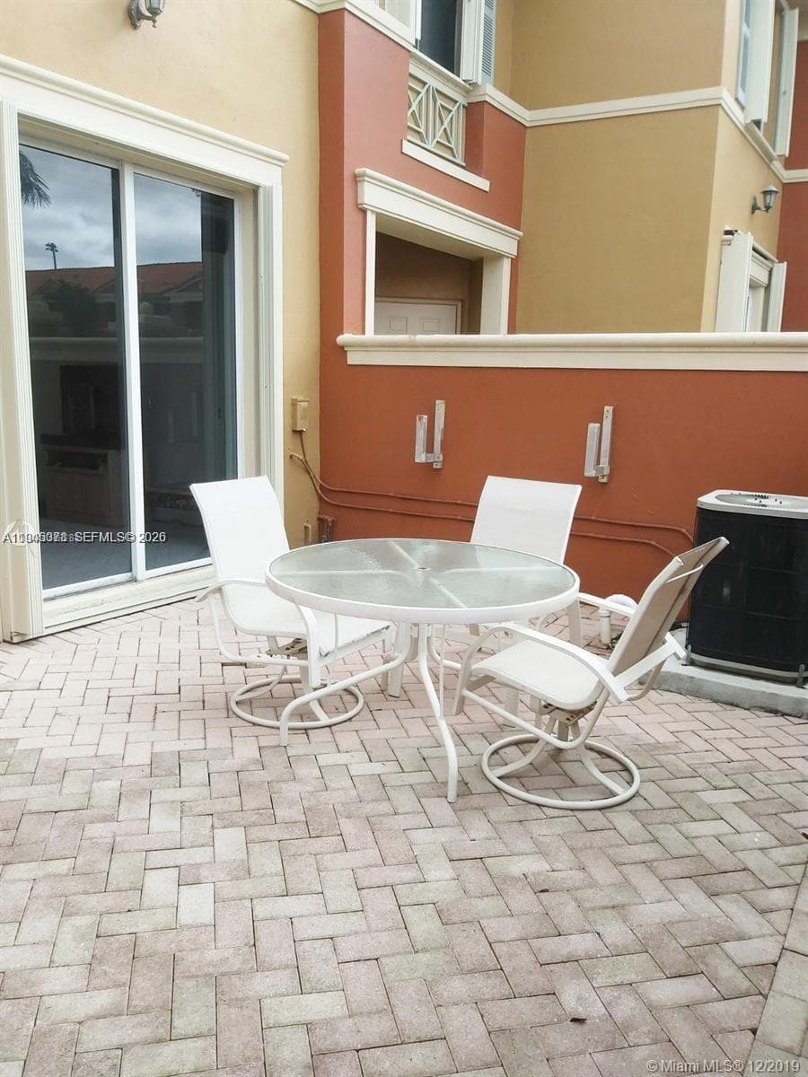 THE GATES AT DORAL ISLES · #260 in Doral - Photo 10
