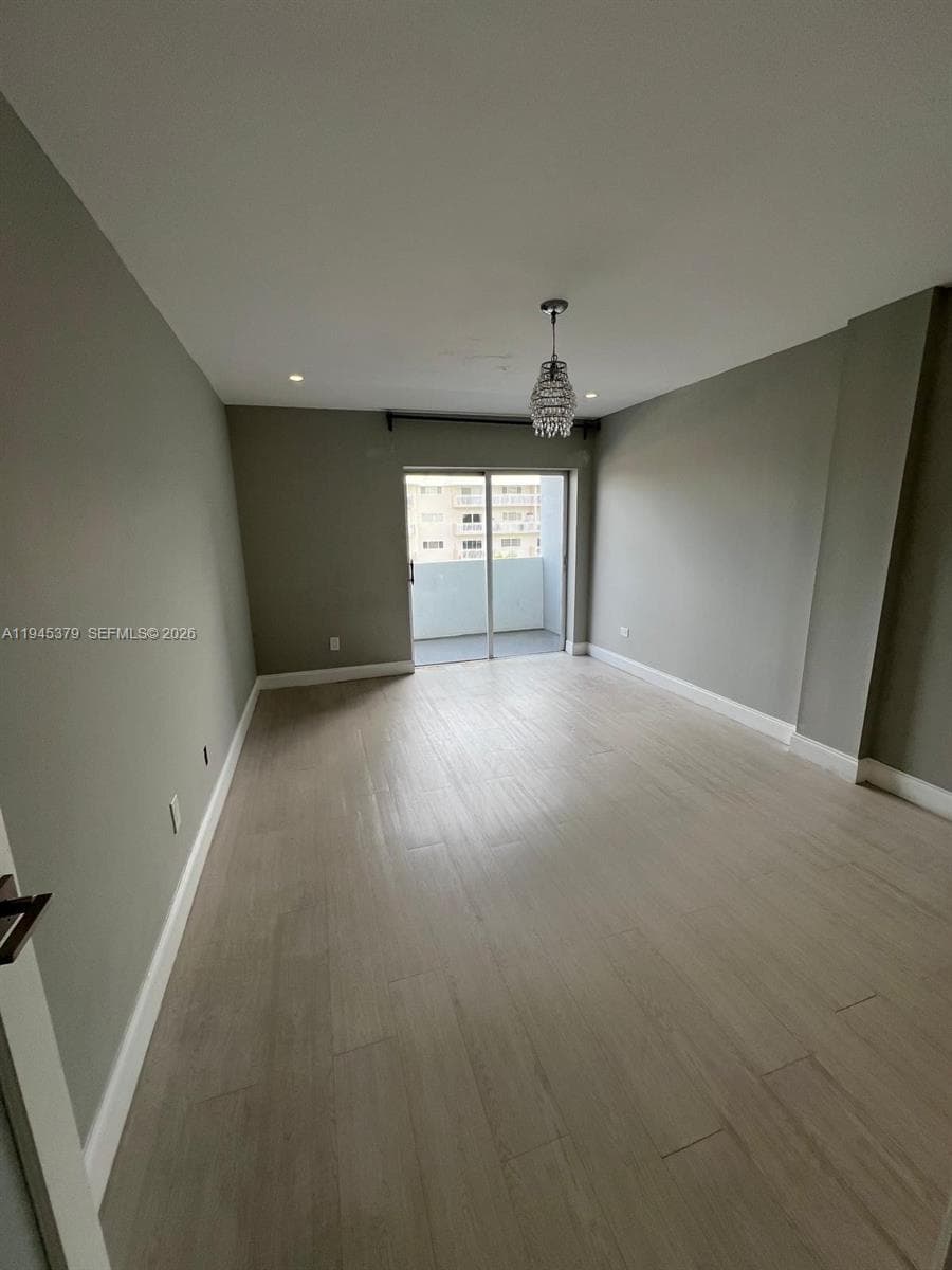 Dolphin Condo · #504 in North Miami Beach - Photo 2