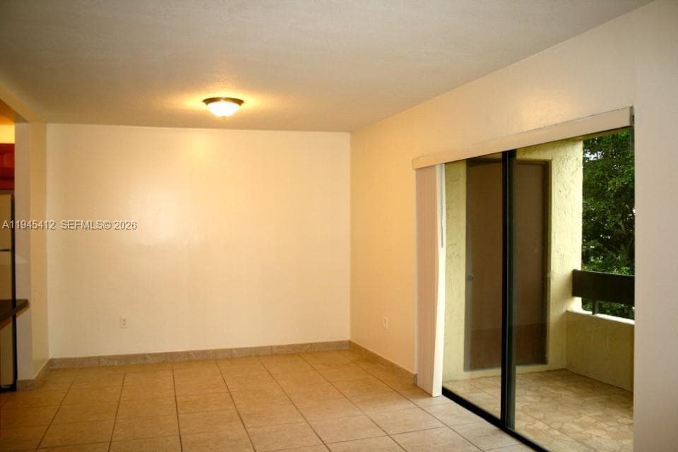 KENLAND BEND NORTH CONDO · #L407 in Miami - Photo 2
