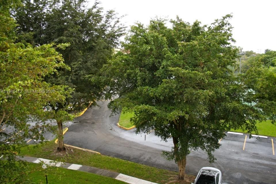 KENLAND BEND NORTH CONDO · #L407 in Miami - Photo 9