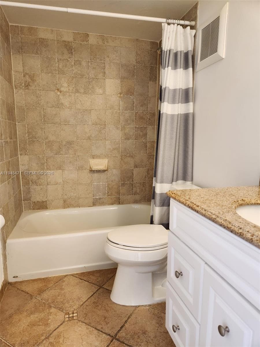 Second bathroom.